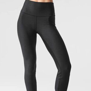 GIVEAWAY - ALO 7/8 High-Waist Airlift Legging